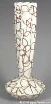 White Bulb-Shaped Vase with Spaghetti - 70447