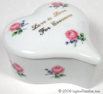 Heart-Shaped Box with Roses - 2527